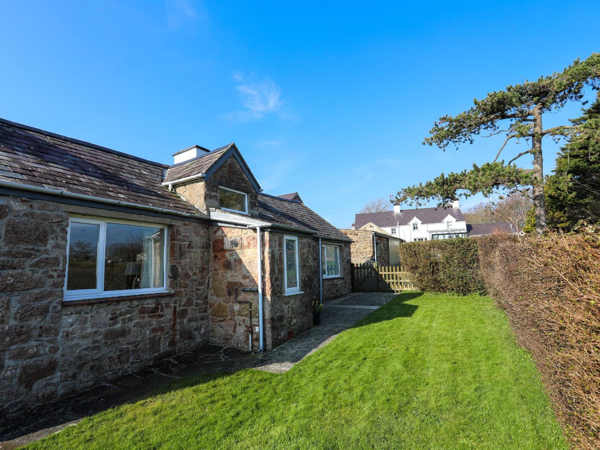 Tan Twr Farm Cottage Dwyran Esterno foto